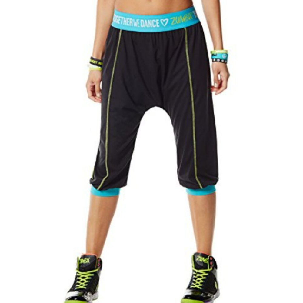 Zumba black and blue harem capri pants - medium